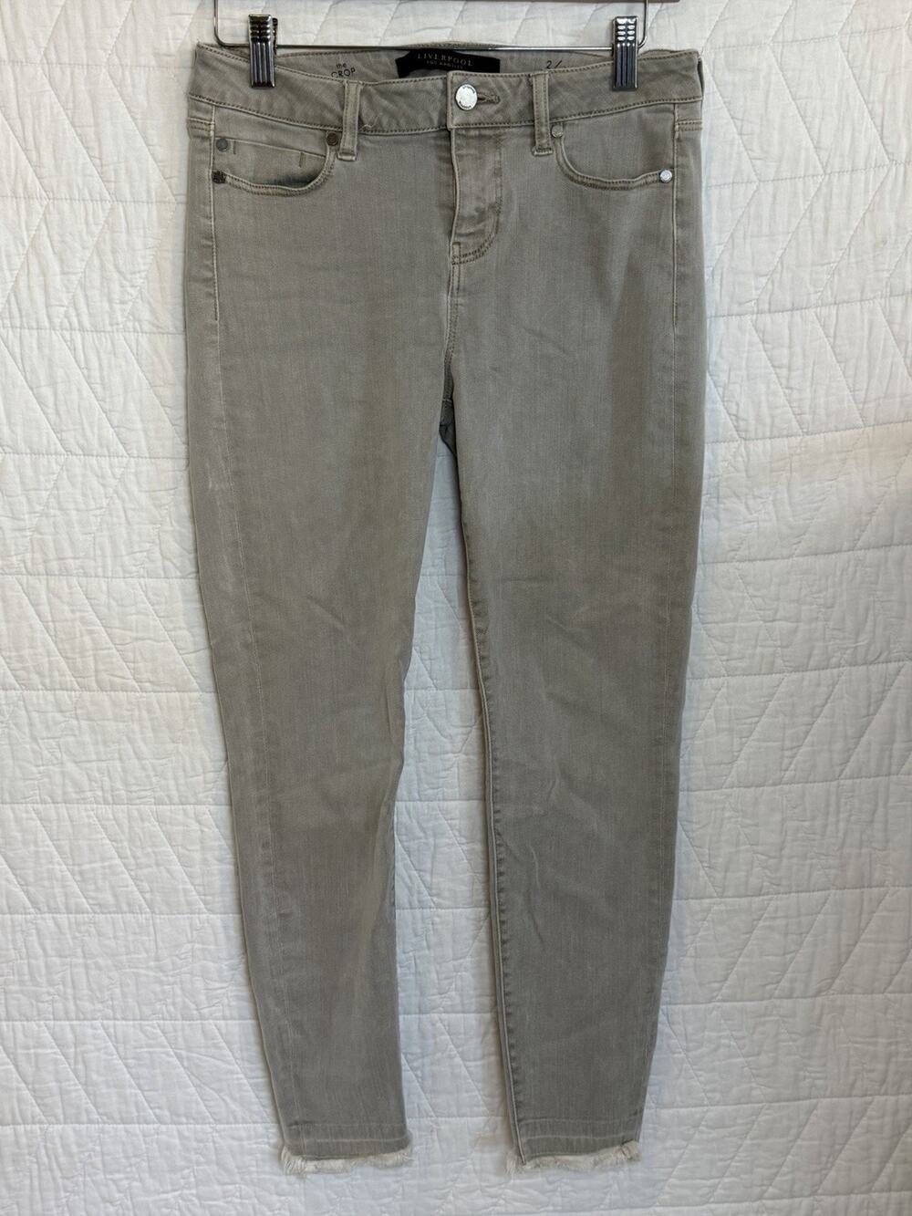 Liverpool Los Angeles Women’s The Crop 2 Blue Jeans Size Raw Hem Gray